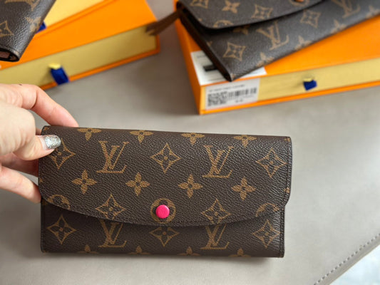 Cute bean wallet(bargain price)