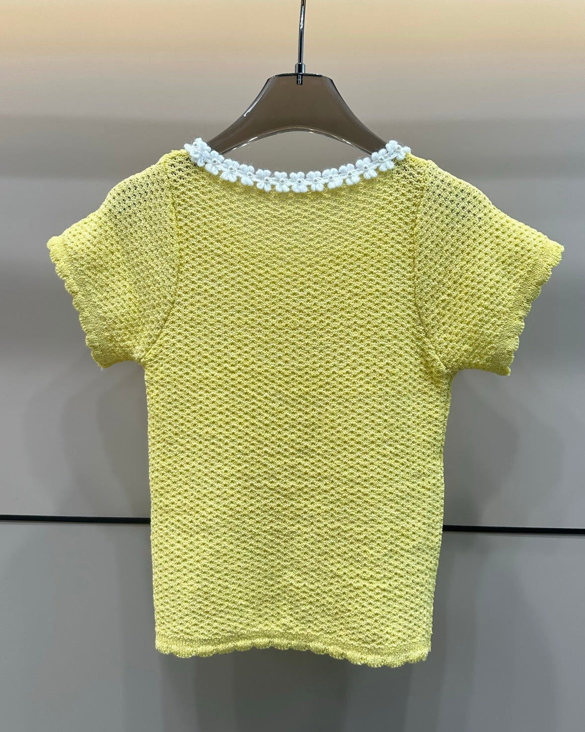 Knitted pearl hollow T-shirt