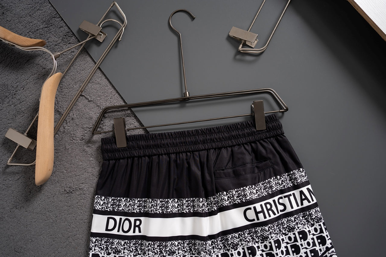 Beach pants summer quick drying shorts thin loose and casual large shorts 08