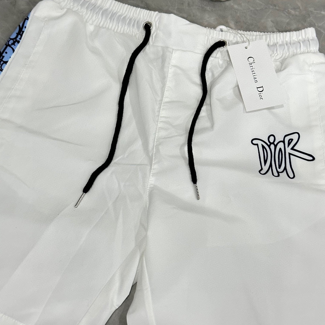 Beach pants summer quick drying shorts thin loose and casual large shorts 48