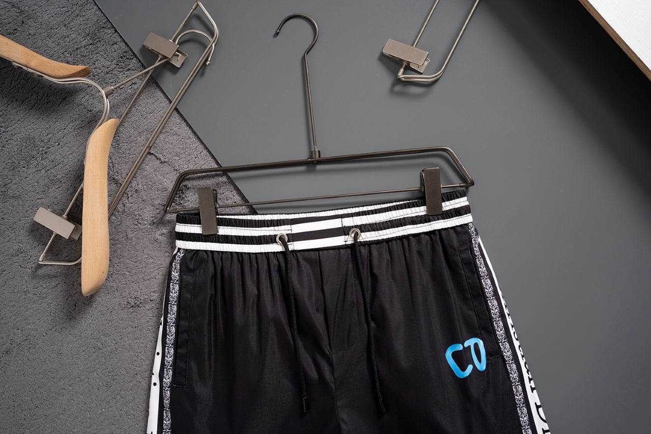 Beach pants summer quick drying shorts thin loose and casual large shorts 10