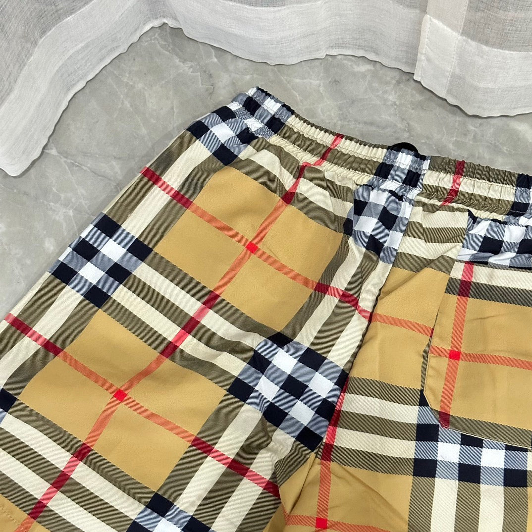 Beach pants summer quick drying shorts thin loose and casual large shorts 05