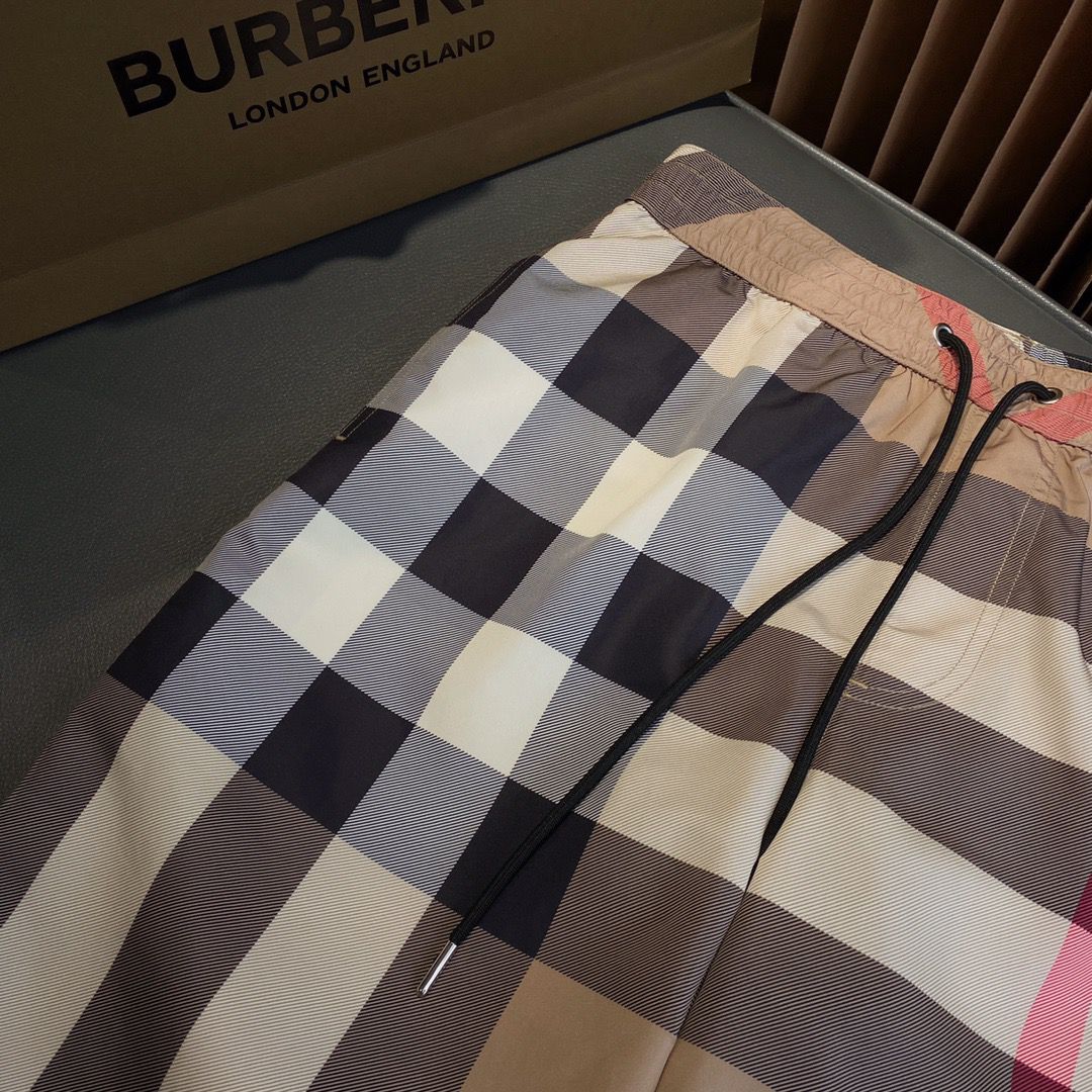 Beach pants summer quick drying shorts thin loose and casual large shorts 090101