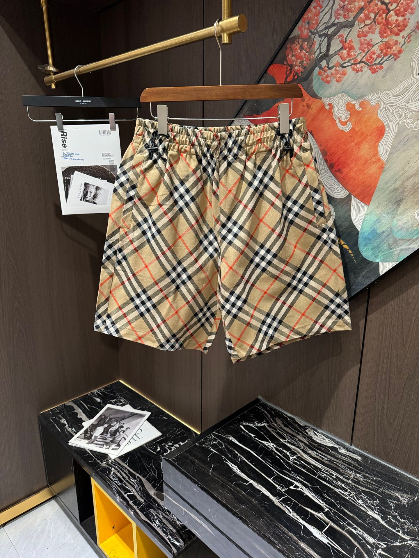 Beach pants summer quick drying shorts thin loose and casual large shorts 090102