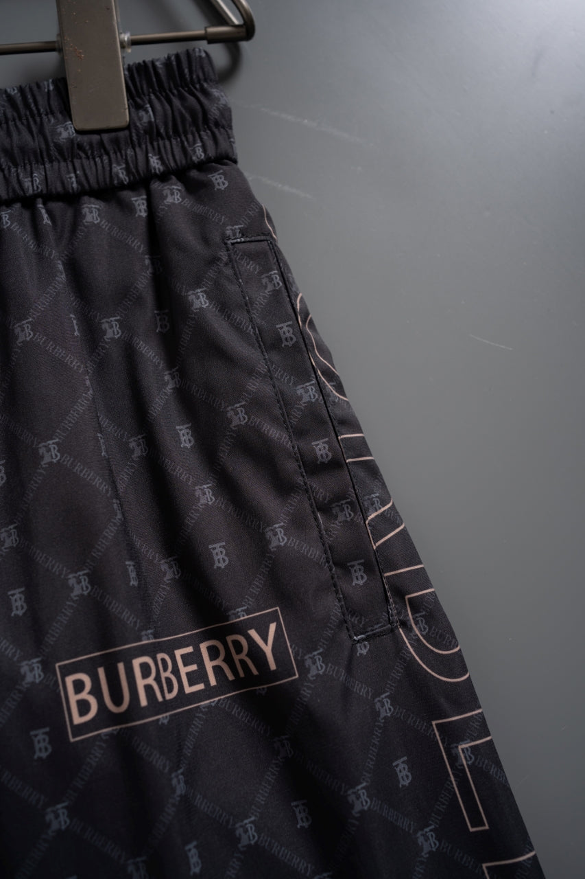 Beach pants summer quick drying shorts thin loose and casual large shorts 12