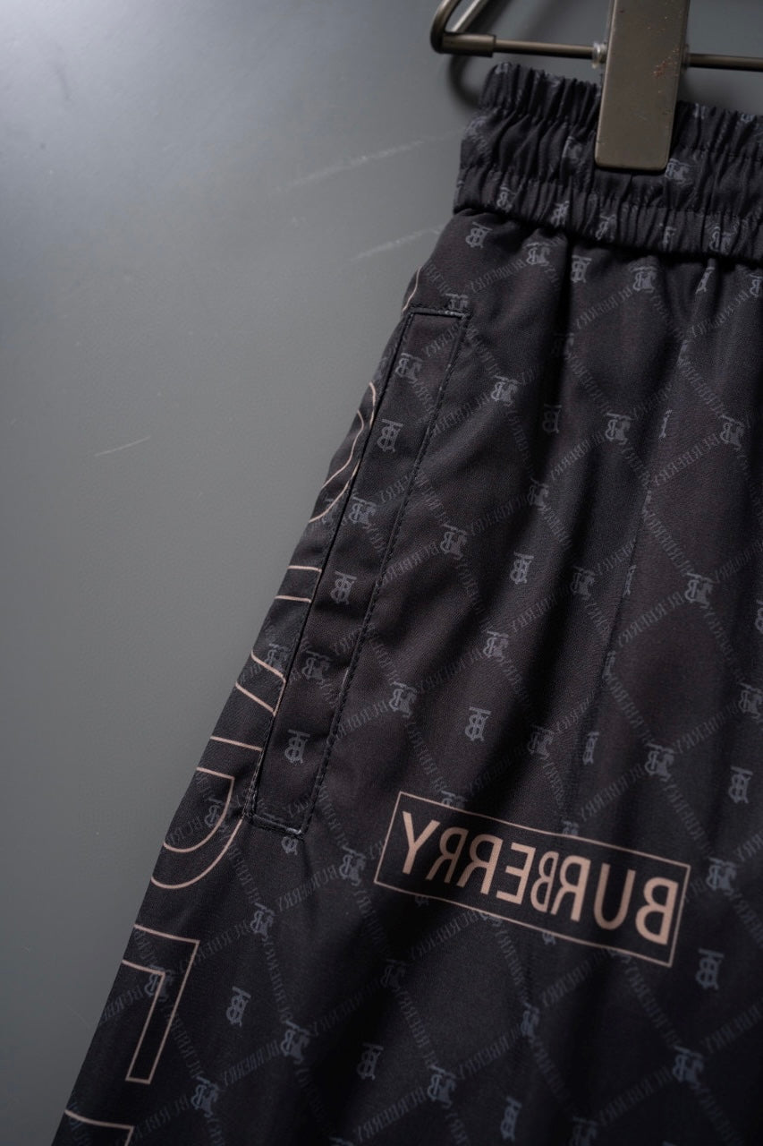 Beach pants summer quick drying shorts thin loose and casual large shorts 12