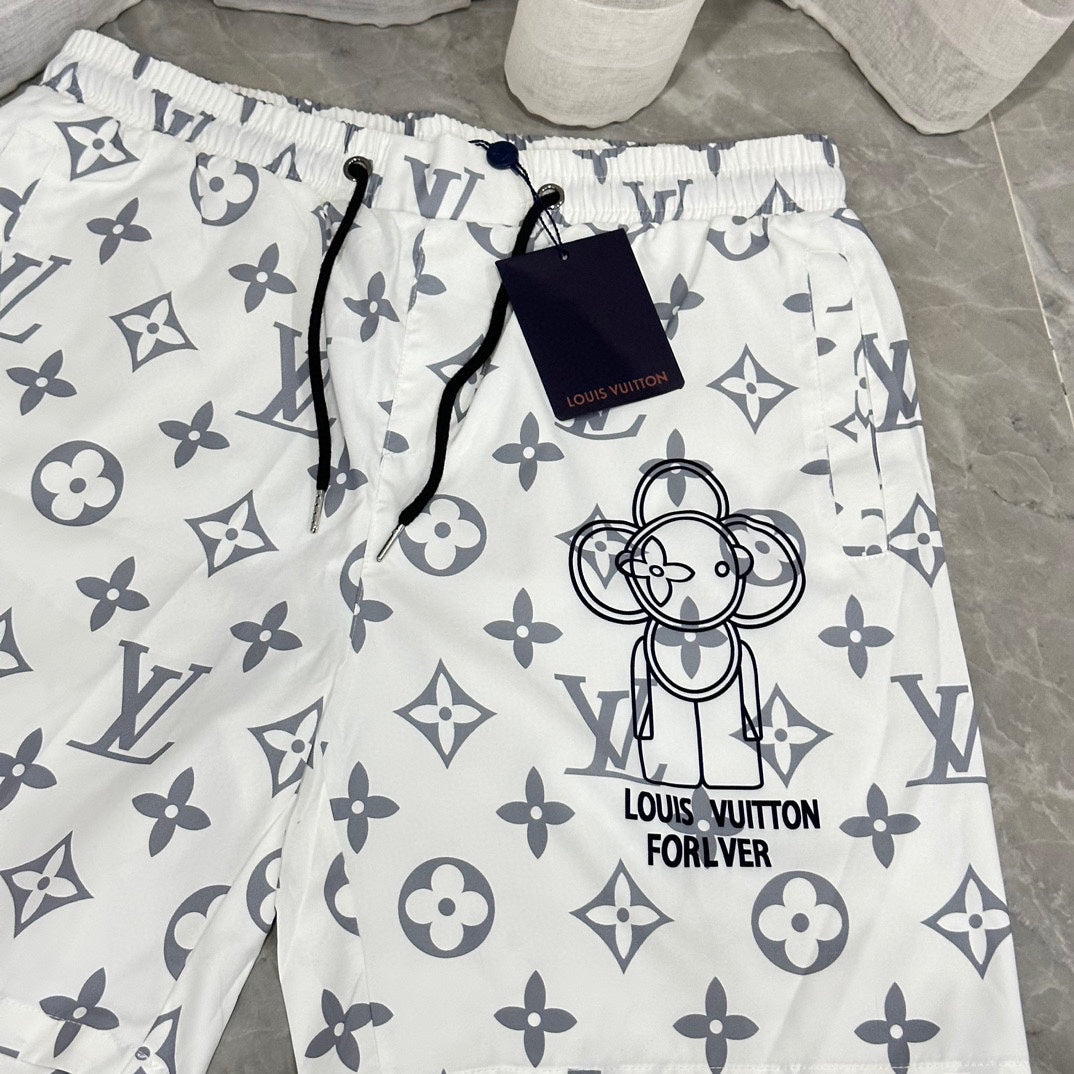 Beach pants summer quick drying shorts thin loose and casual large shorts 47