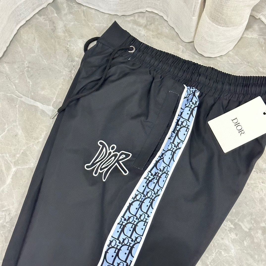 Beach pants summer quick drying shorts thin loose and casual large shorts 48