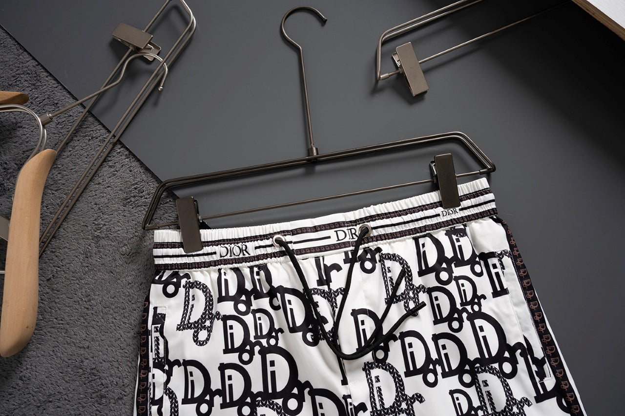 Beach pants summer quick drying shorts thin loose and casual large shorts 09